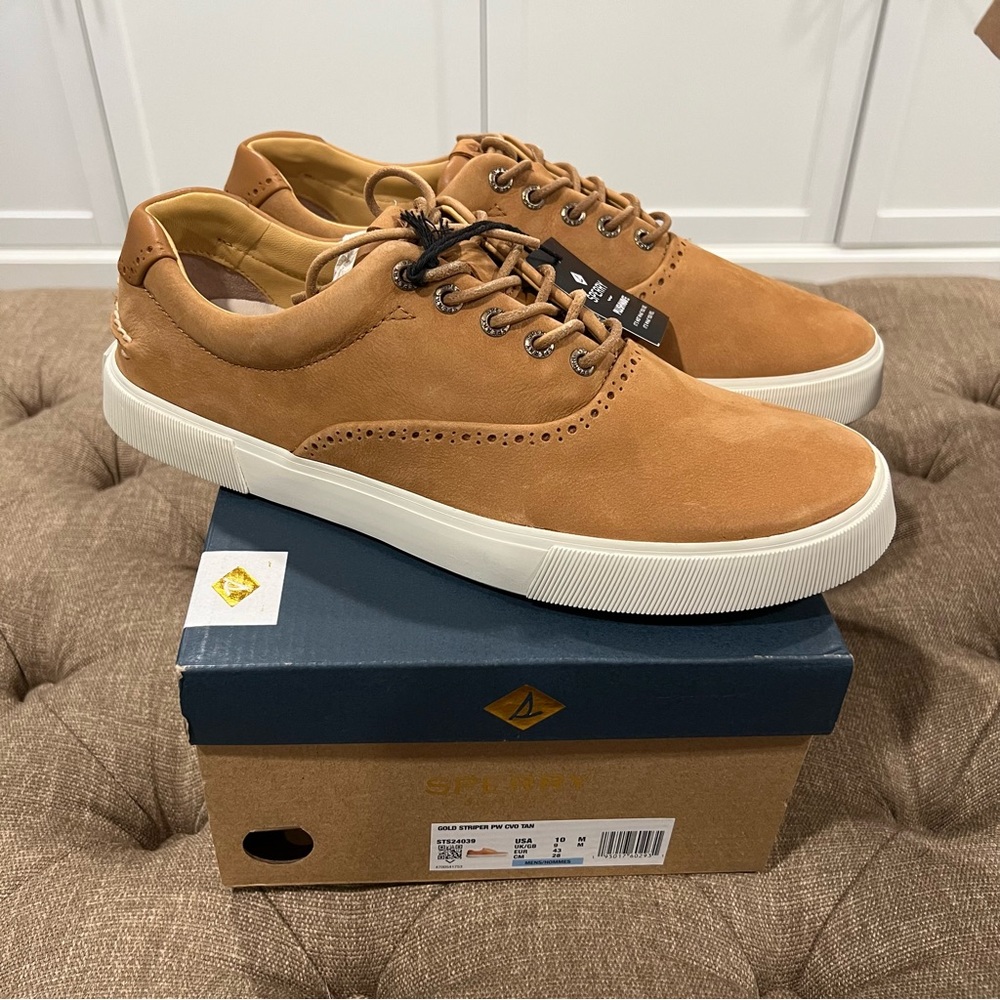 NWT - Men’s Sperry Gold Cup™ Striper PLUSHWAVE™ CVO Nubuck Sneaker Tan Sz 10